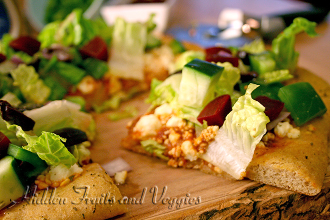 greek-pizza-slice