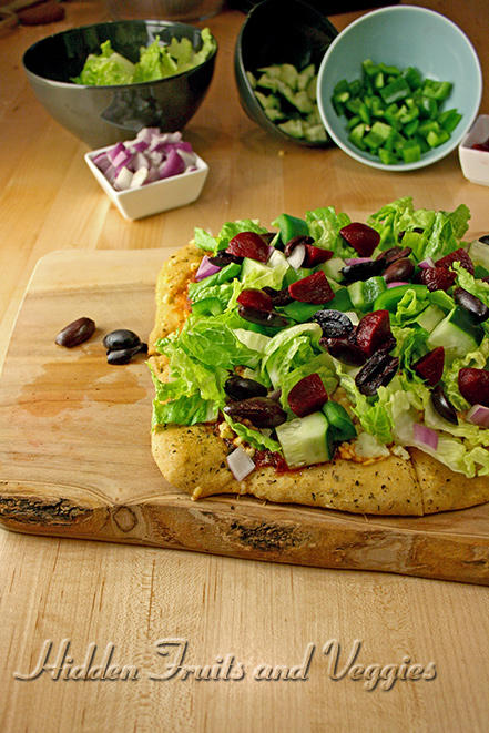 greek-pizza-topped