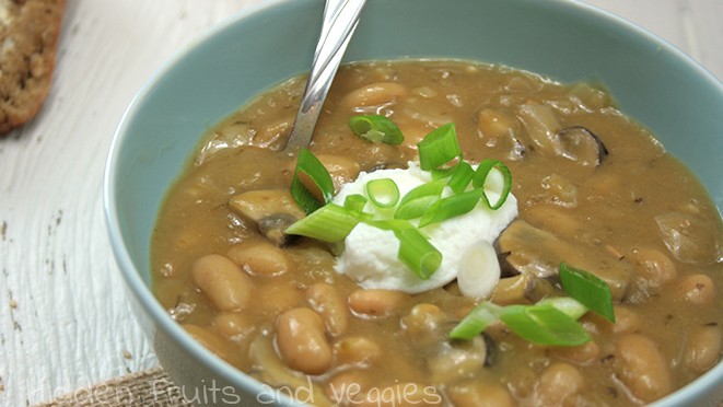 White Bean and Mushroom Chili